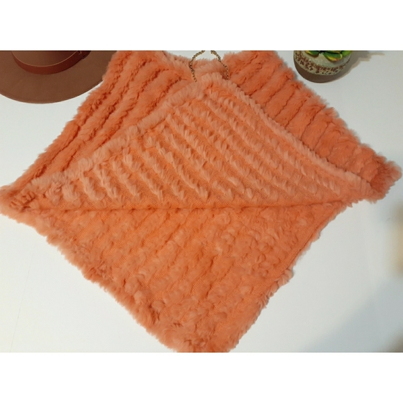 Black Rivet Orange Rabbit Fur Shawl - Picture 3 of 8